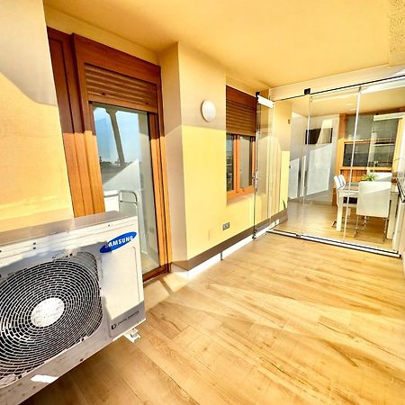 Gorgeous Apartment At The Sea In La Carihuela! Torremolinos Luaran gambar
