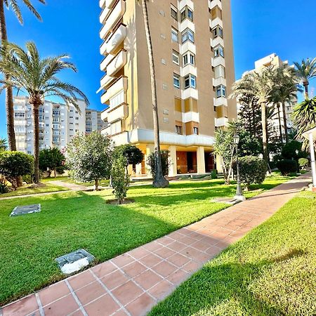 Gorgeous Apartment At The Sea In La Carihuela! Torremolinos Luaran gambar