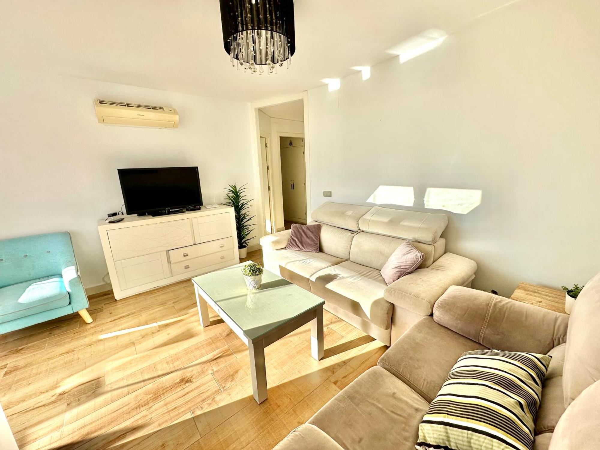 Gorgeous Apartment At The Sea In La Carihuela! Torremolinos Luaran gambar