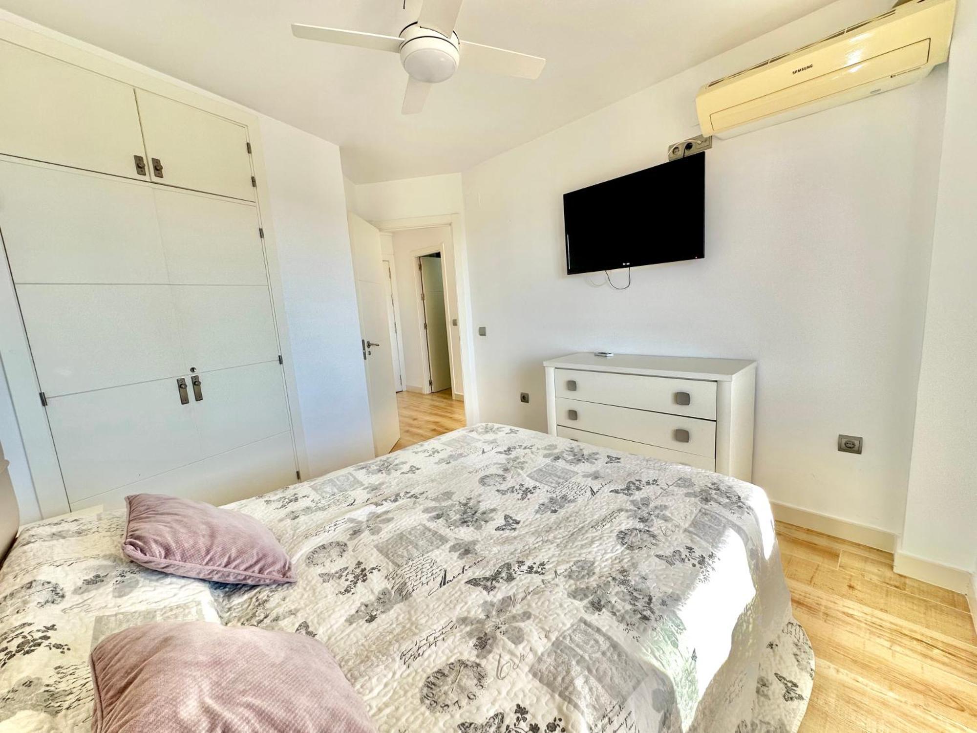 Gorgeous Apartment At The Sea In La Carihuela! Torremolinos Luaran gambar