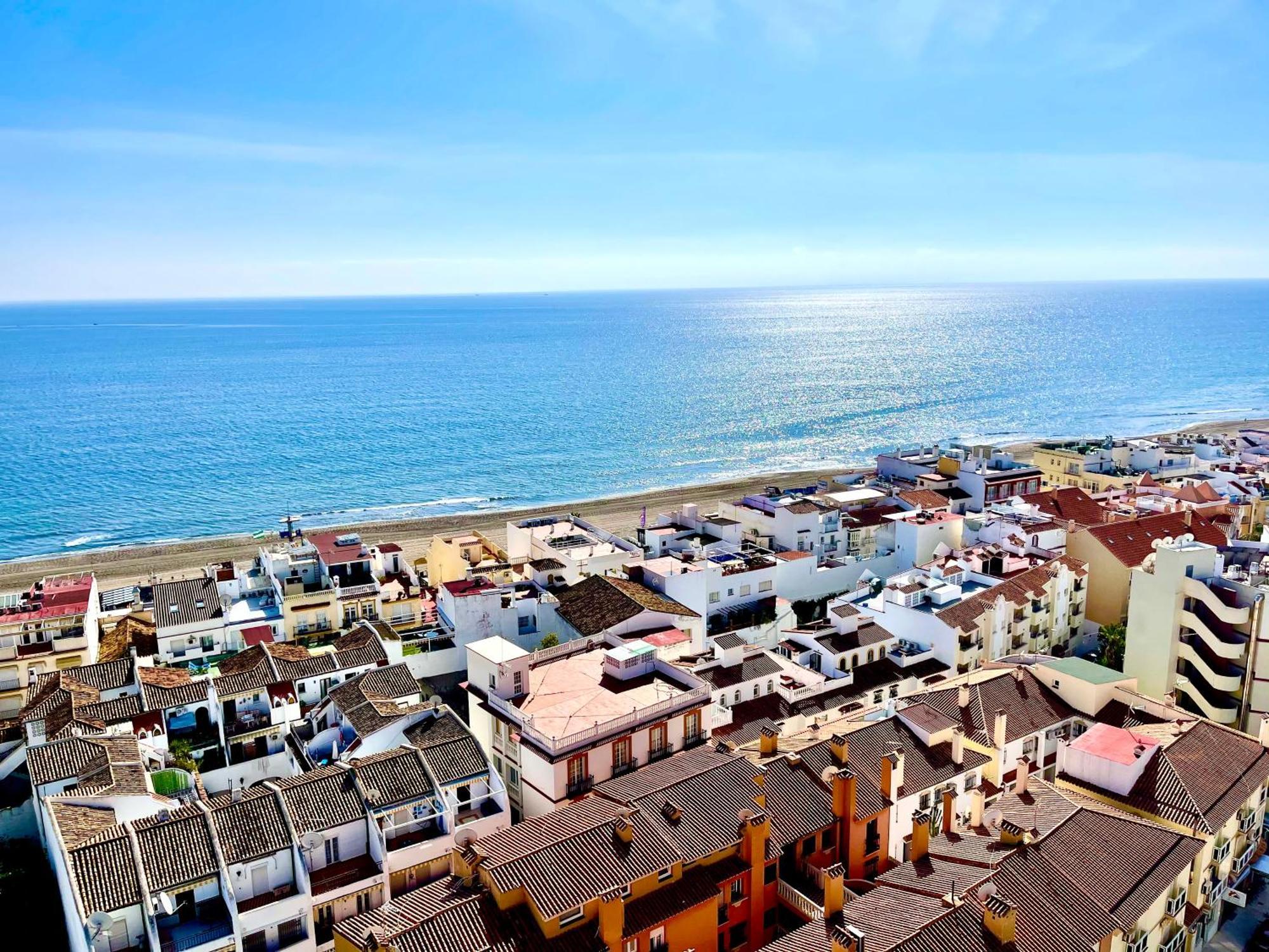 Gorgeous Apartment At The Sea In La Carihuela! Torremolinos Luaran gambar